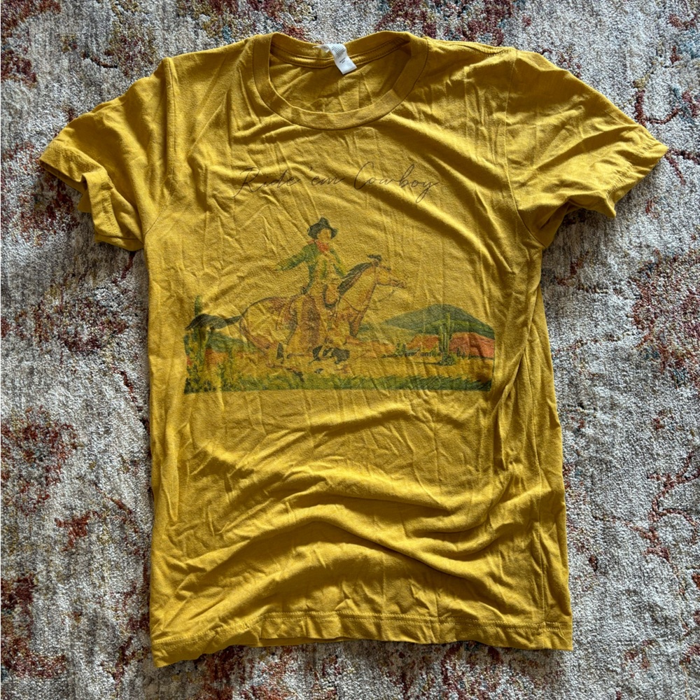 Ride em cowboy graphic tee